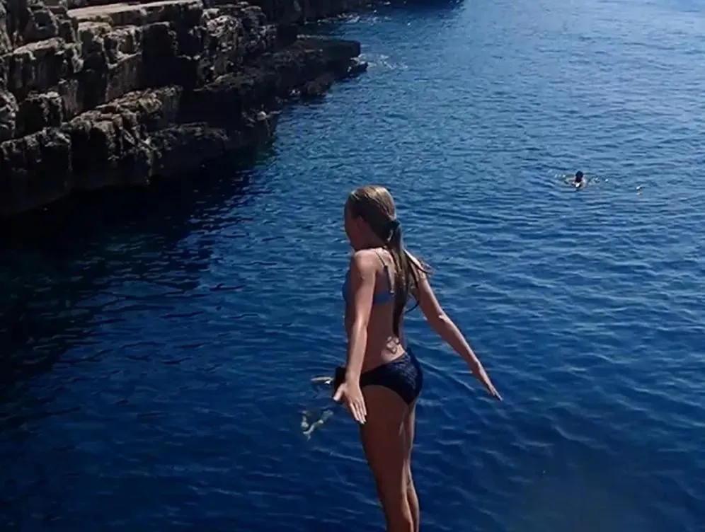 Odysseus Cave, snorkelling