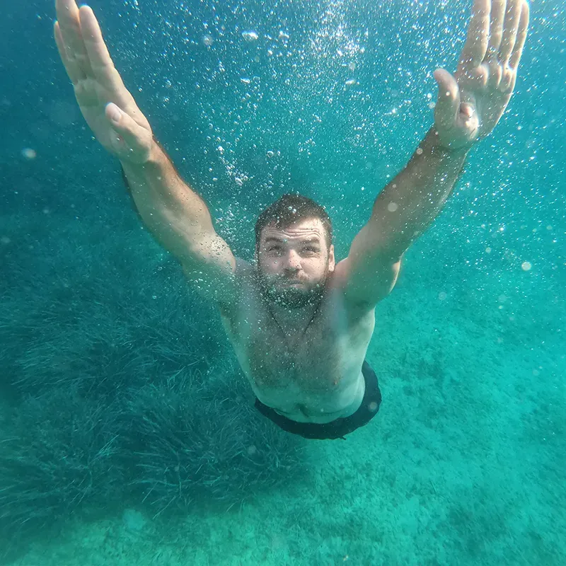Visiting bays for fishing & swimming around Elaphiti islands